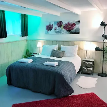 Amsterdam Home Konukevi