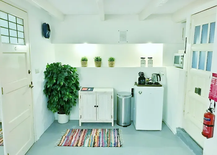 Amsterdam Home 3* Amsterdam