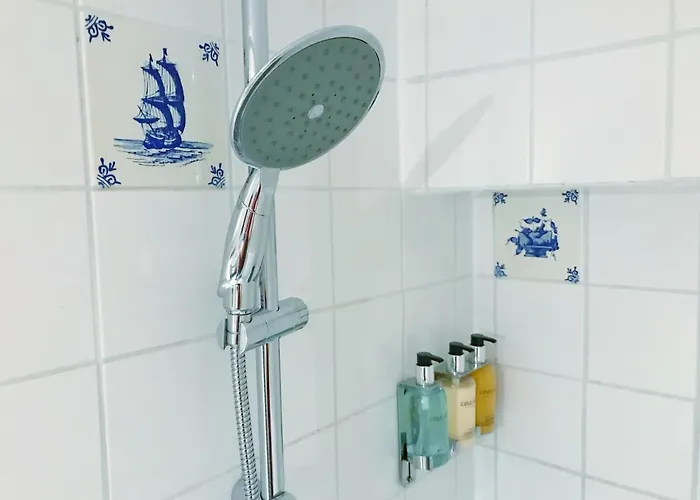 Amsterdam Home アムステルダム